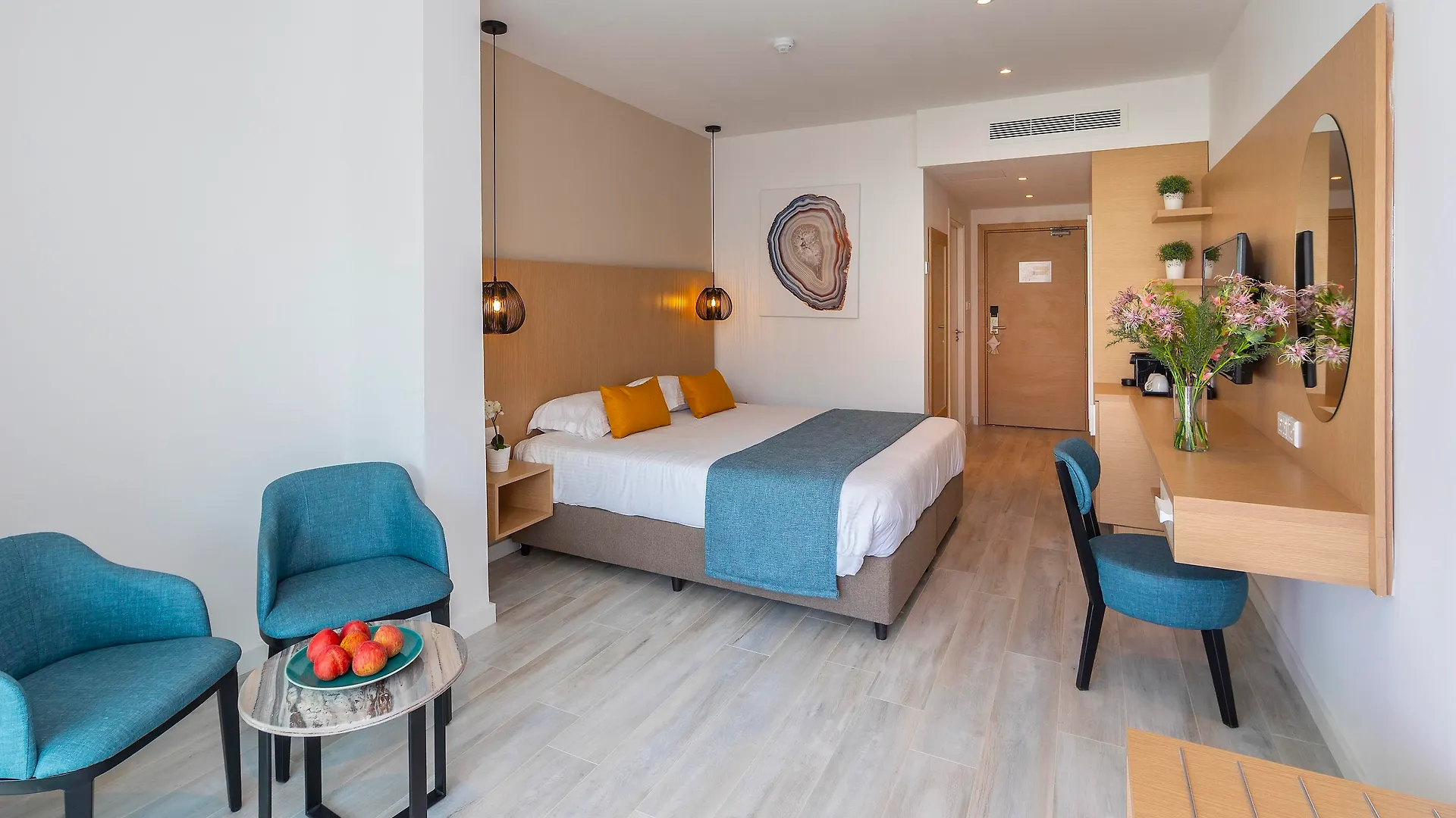 Leonardo Crystal Cove Hotel & Spa - Adults Only Protaras